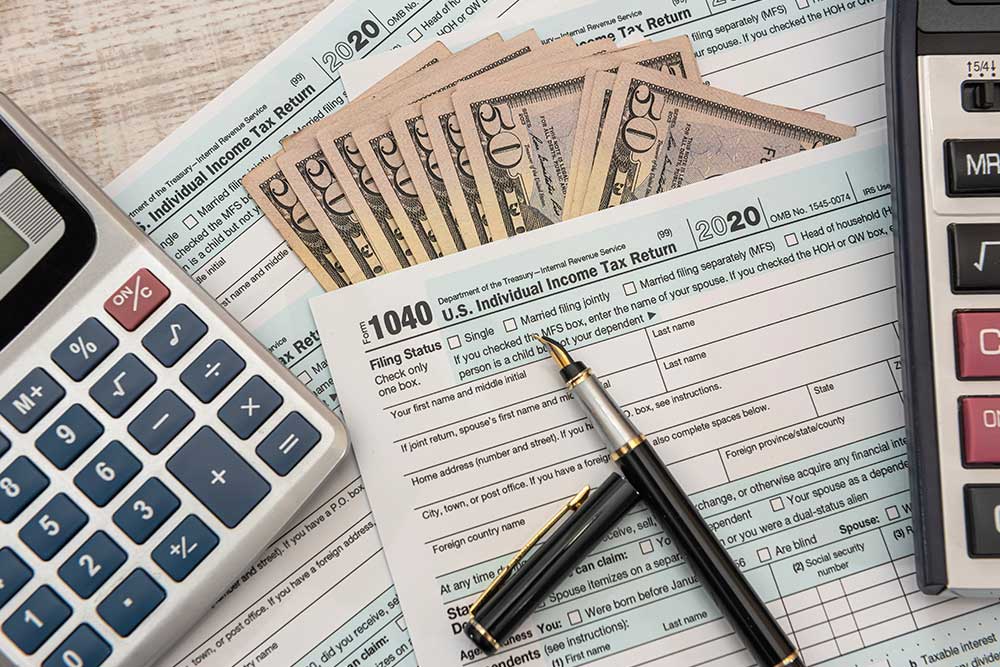 1040 individual form money tax time concept accountant